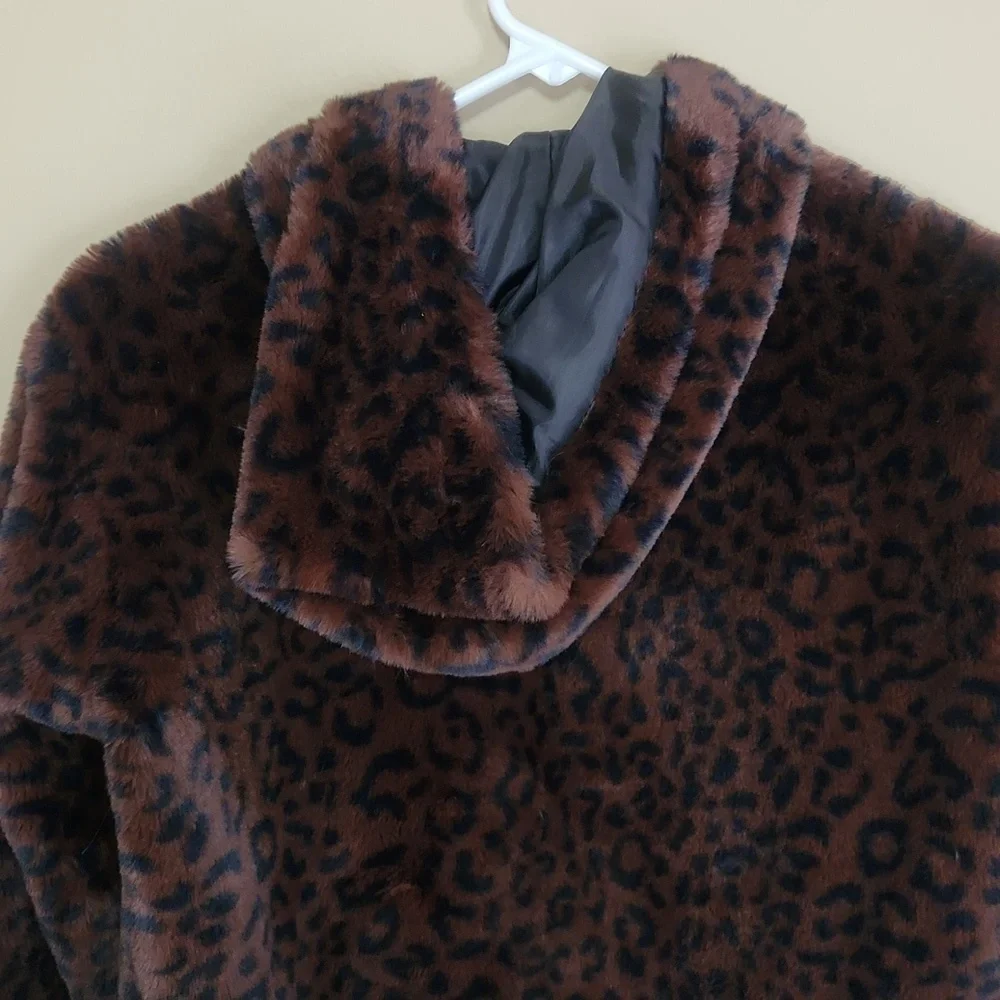 Nine west leopard print push hooded coat size XS